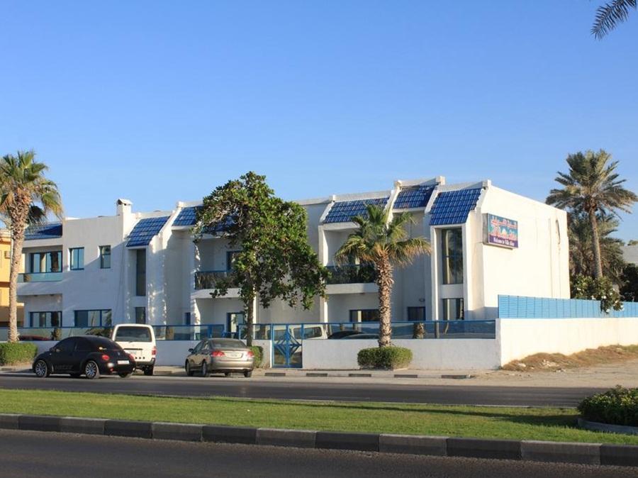 Al Corniche Hotel Sharjah Exterior photo