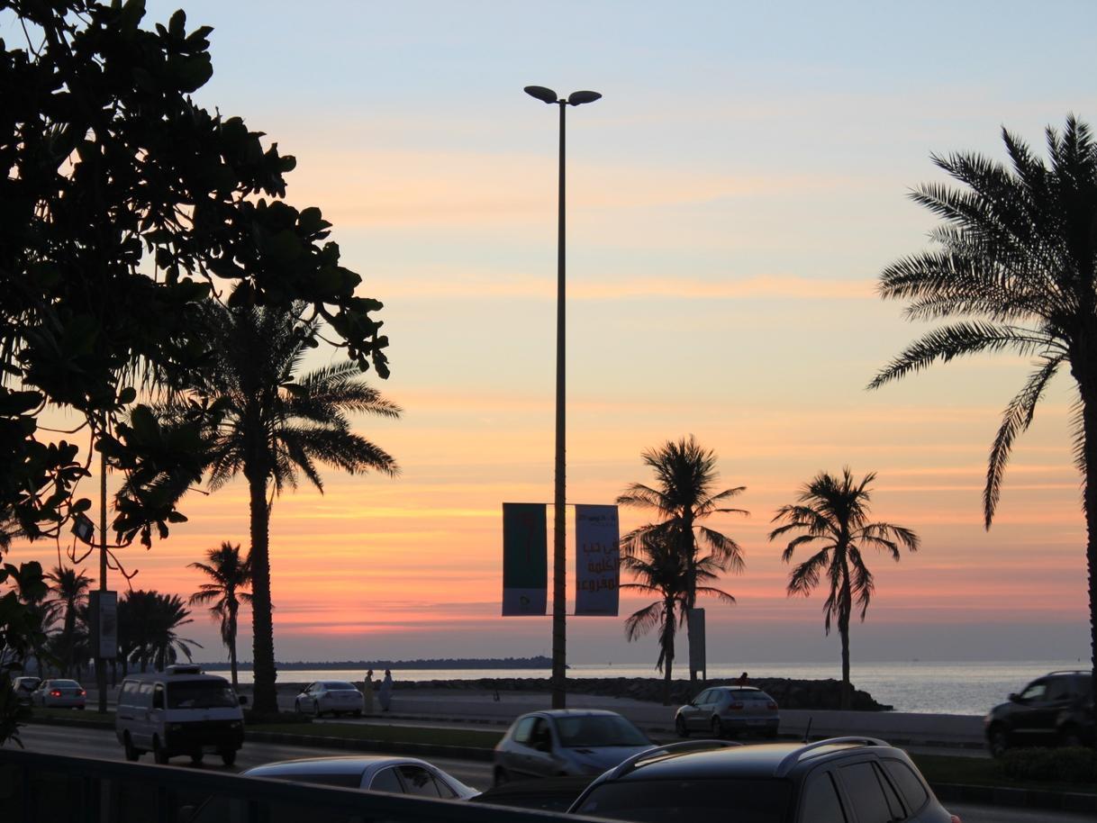 Al Corniche Hotel Sharjah Exterior photo